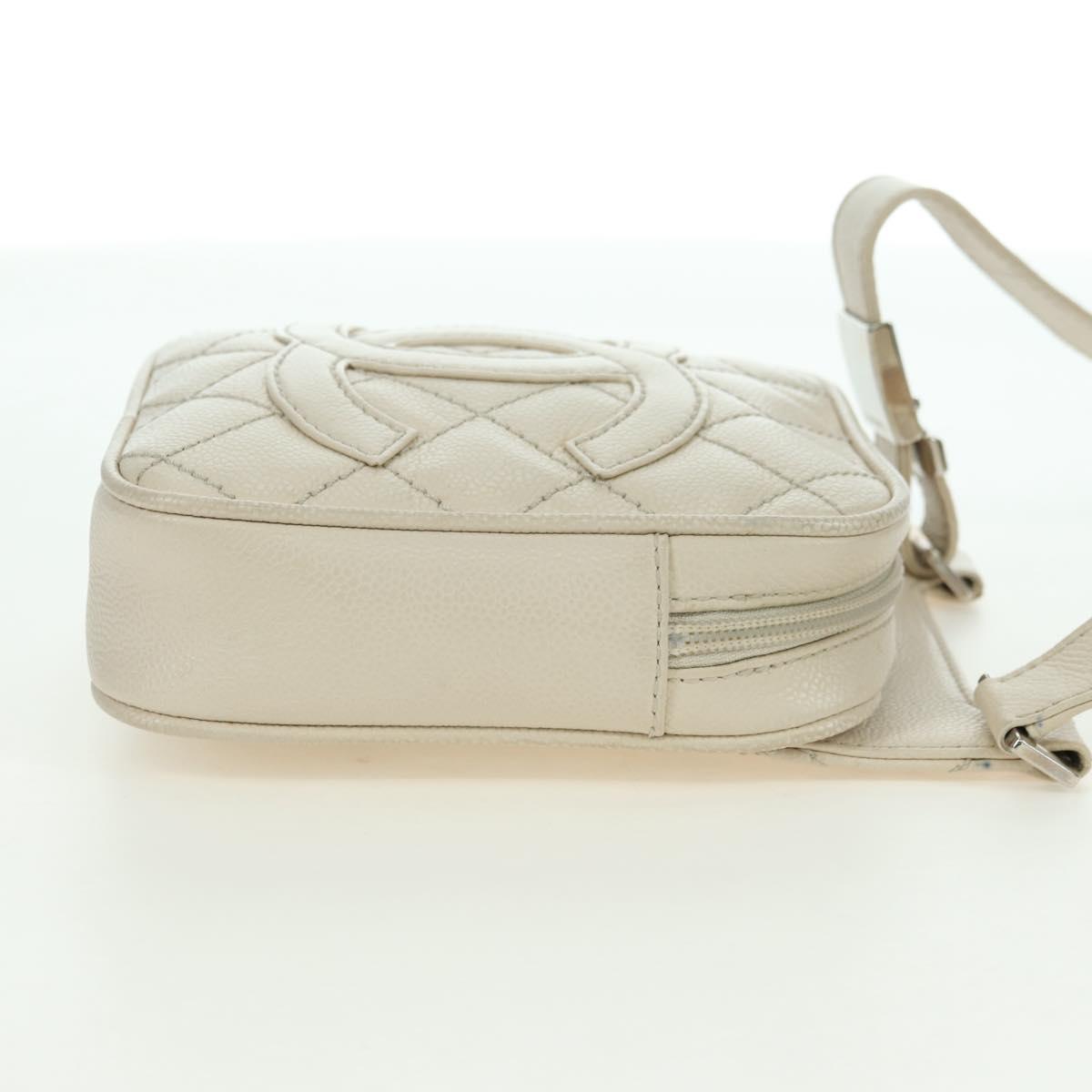 CHANEL Matelasse Shoulder Bag Caviar Skin Ivory Gold CC Auth BA12379V