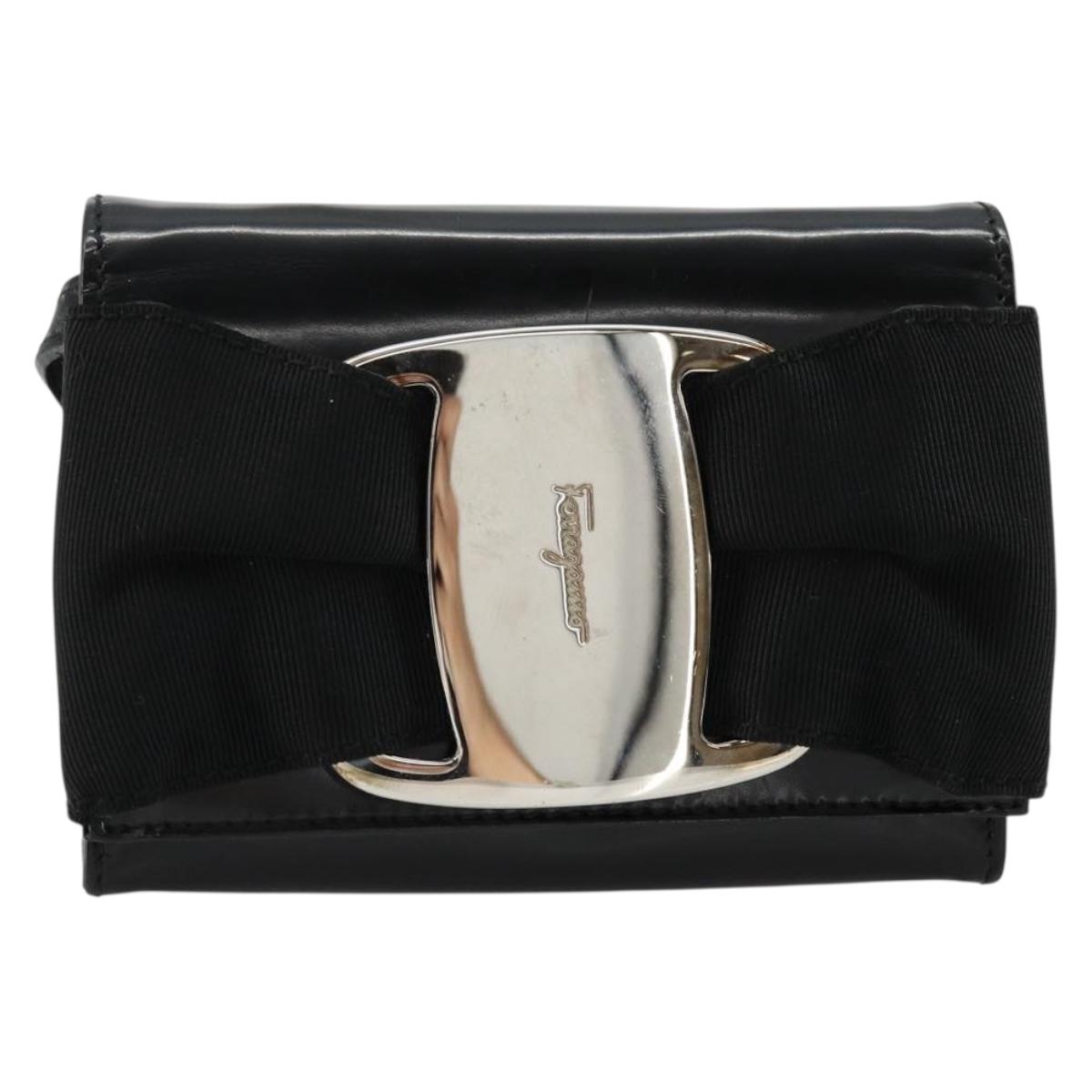 Salvatore Ferragamo Vara Ribbon Bag Patent Leather Black Silver Auth BA12606