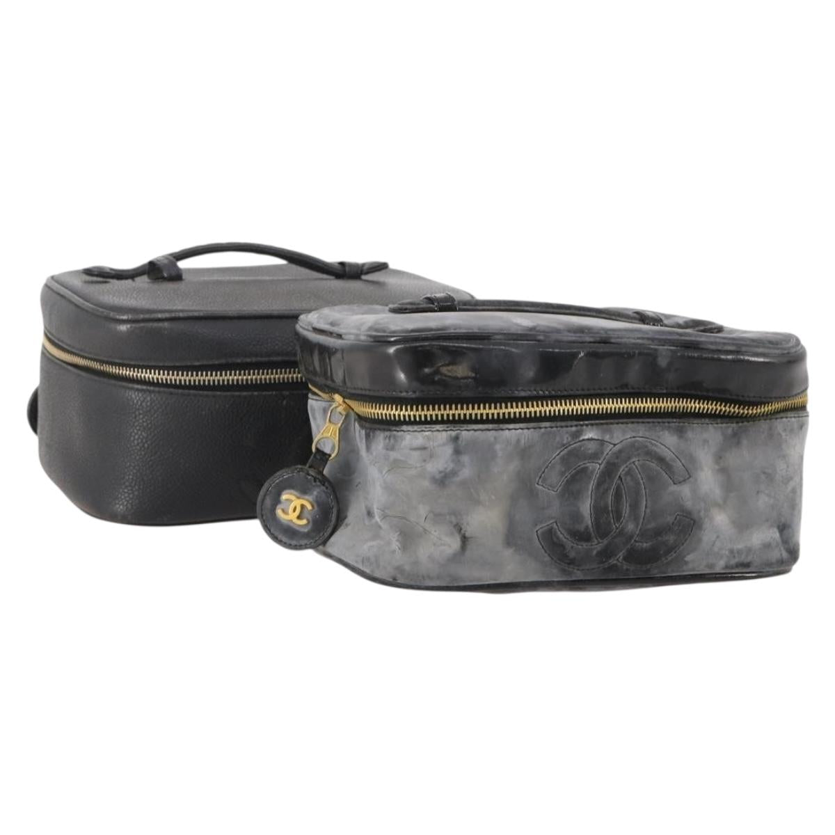 CHANEL Vanity Pouch Leather 2 Set Black CC Auth BA12664