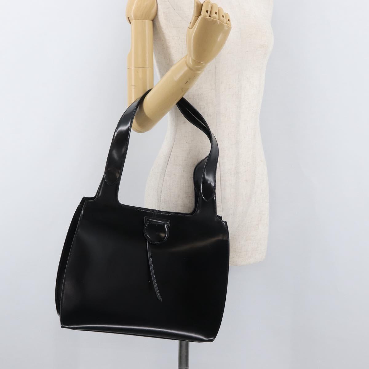 Salvatore Ferragamo Gancini Tote Bag Patent Leather Black Silver Auth BA12729