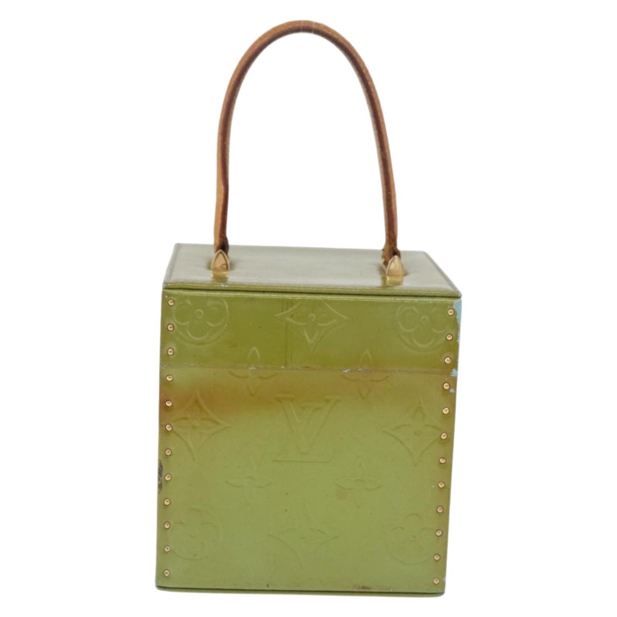 LOUIS VUITTON Vernis Bleecker Cosmetic Pouch Baby Blue M91003 Auth BA12747