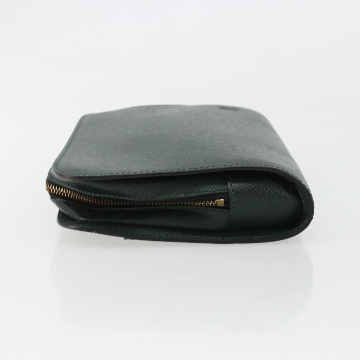 LOUIS VUITTON Taiga Baikal Clutch Bag Epicea M30184 LV Auth BA12765
