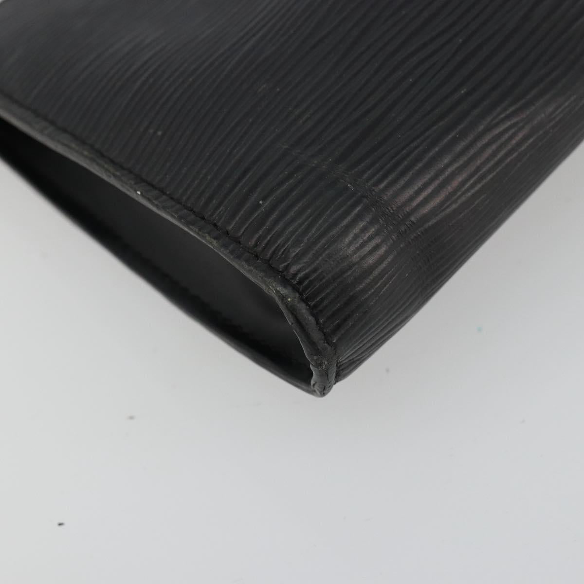 LOUIS VUITTON Epi Pochette Accessoires Pouch Black M52982 LV Auth BA12799