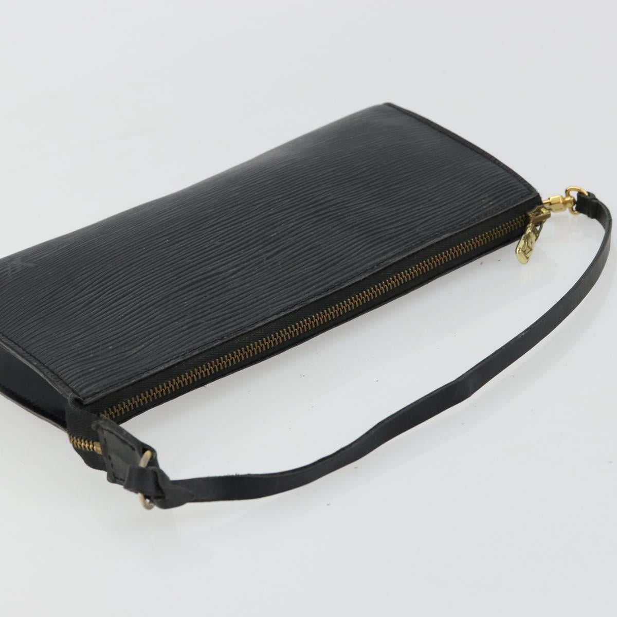 LOUIS VUITTON Epi Pochette Accessoires Pouch Black M52982 LV Auth BA12799