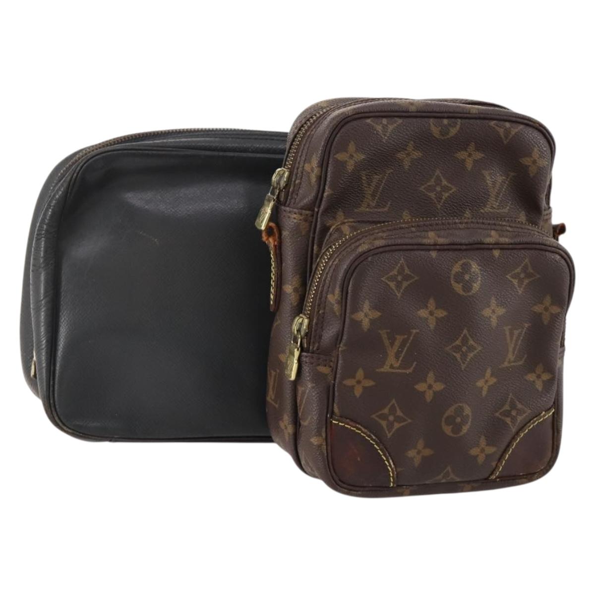 LOUIS VUITTON Monogram Taiga Clutch Bag 2 Set Ardoise LV Auth BA12855