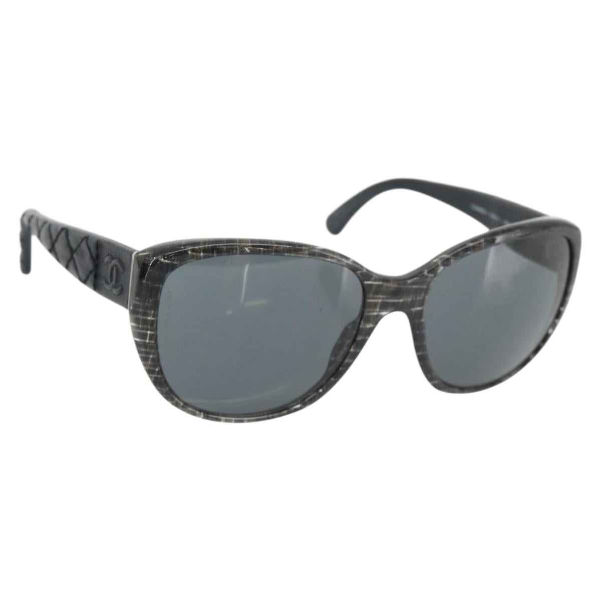 CHANEL Matelasse Sunglasses Plastic Lamb Skin Black CC Auth BA12975M