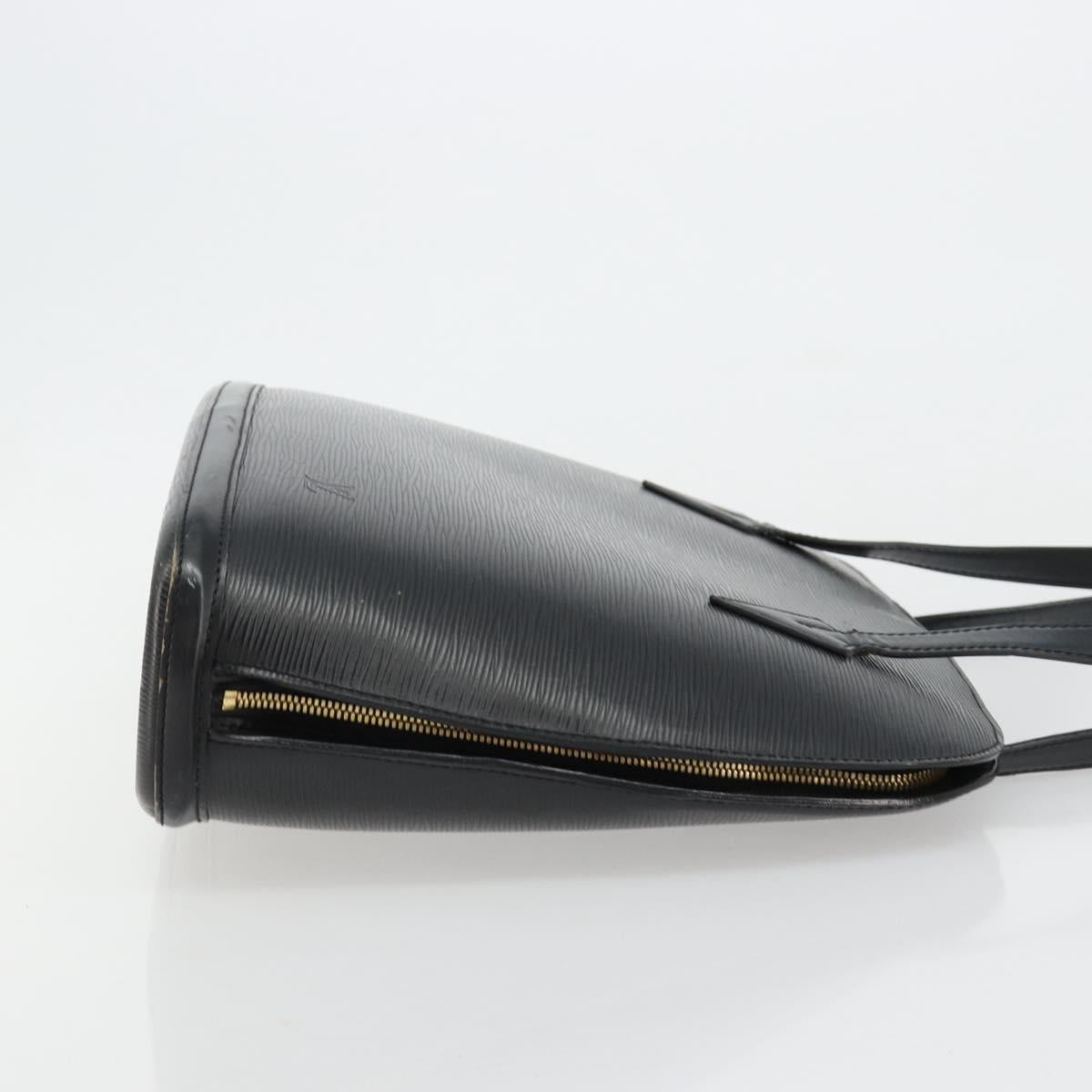 LOUIS VUITTON Epi Lussac Shoulder Bag Black M52282 LV Auth BA13025