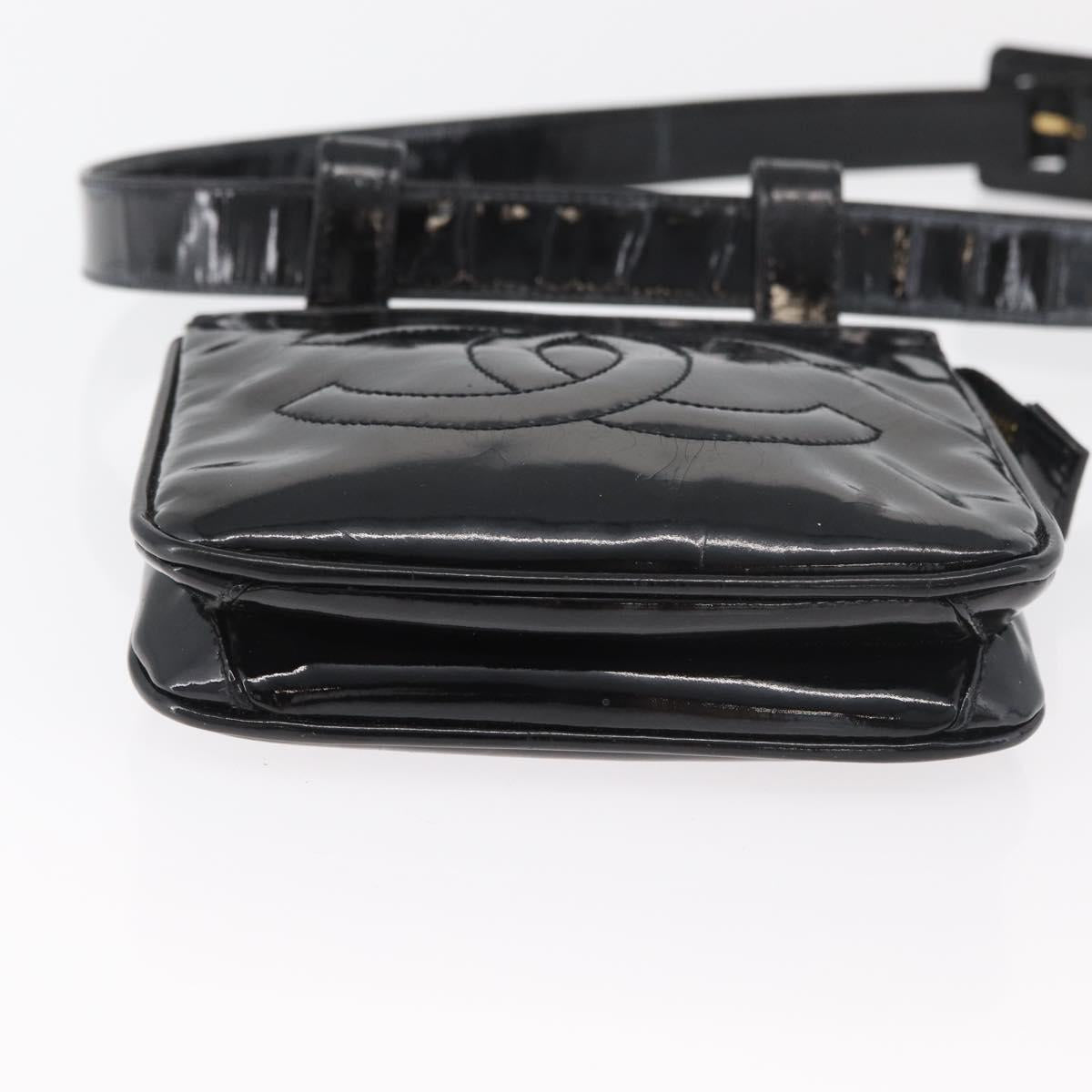 CHANEL Matelasse Waist bag Patent leather Black Gold CC Auth BA13072