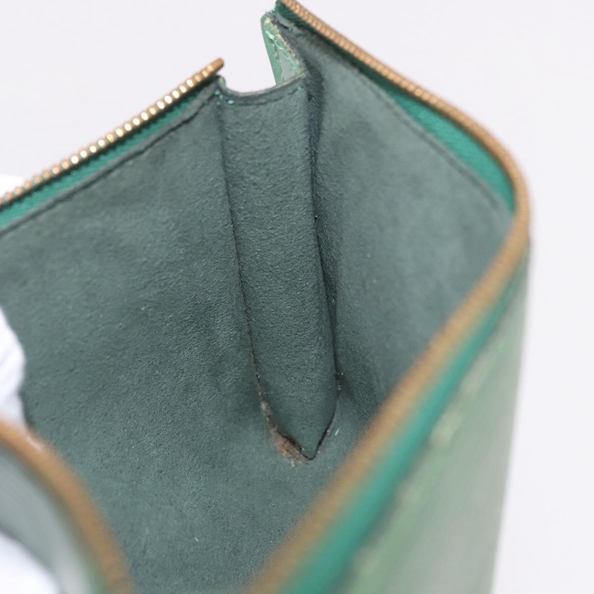 LOUIS VUITTON Epi Pochette Accessoires Pouch Green M52984 LV Auth BA13285