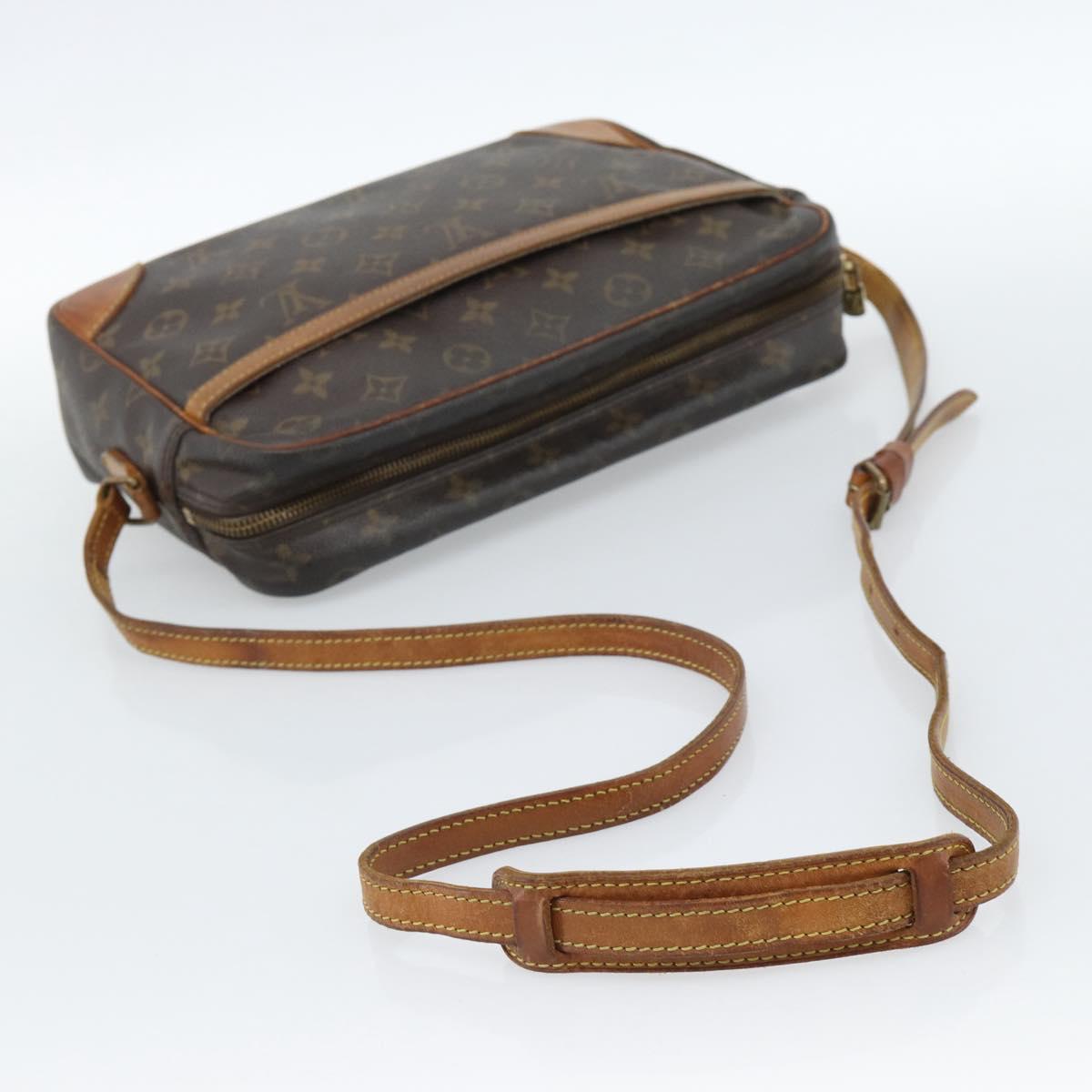 LOUIS VUITTON Monogram Trocadero 30 Shoulder Bag M51272 LV Auth BA13300
