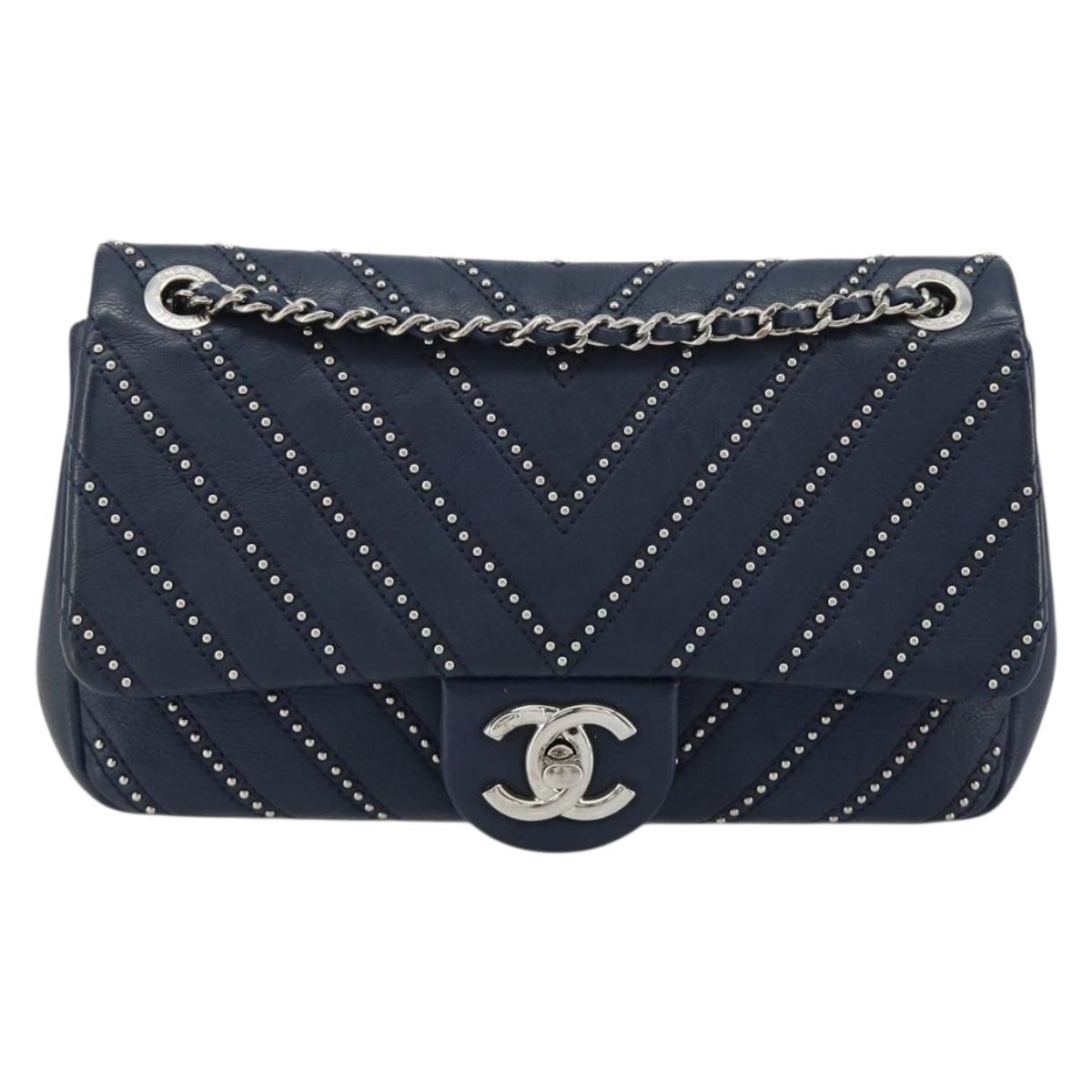 CHANEL V Stitch Chain Shoulder Bag Lamb Skin Navy Silver CC Auth BA13308V
