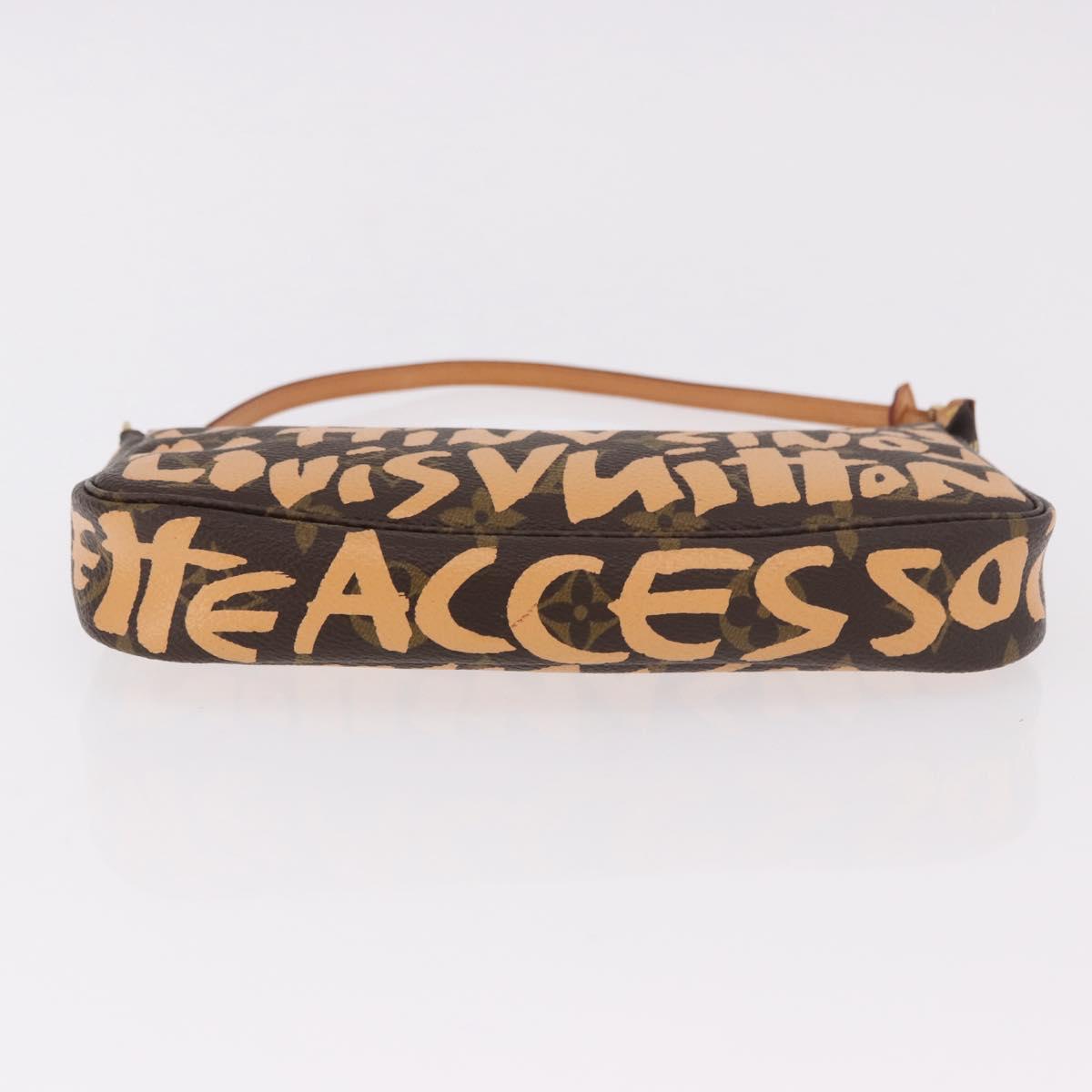 LOUIS VUITTON Graffiti Pochette Accessoires Orange M92193 LV Auth BA13322SAV