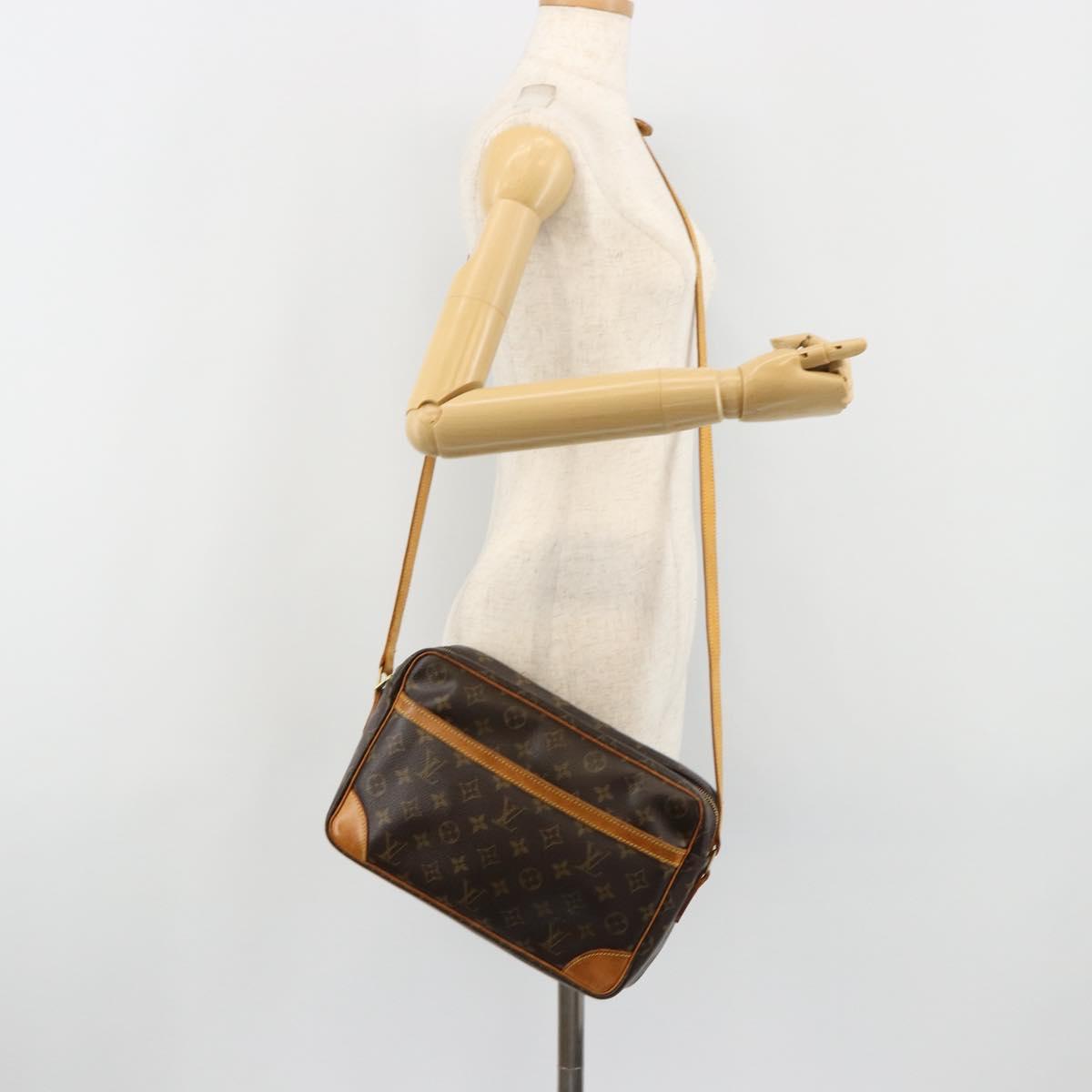 LOUIS VUITTON Monogram Trocadero 30 Shoulder Bag M51272 LV Auth BA13396