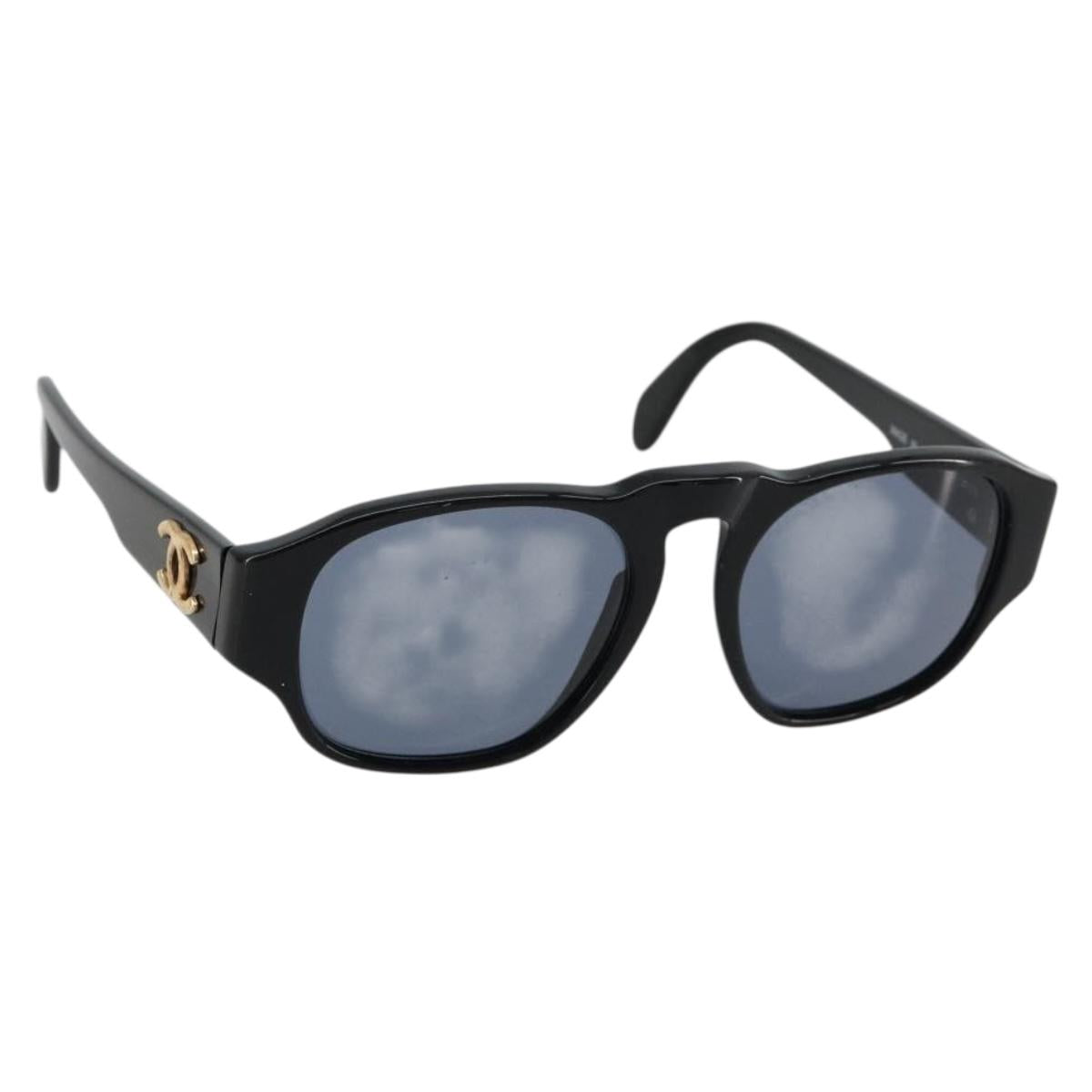 CHANEL Sunglasses plastic Black CC Auth BA13439