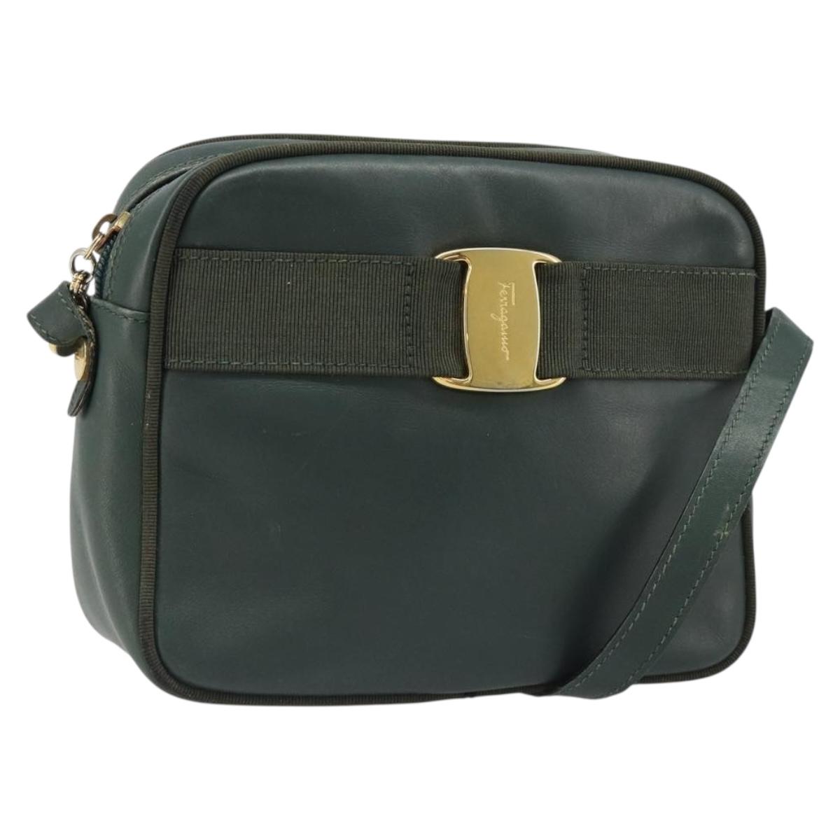 Salvatore Ferragamo Vala Shoulder Bag Leather Khaki Gold Auth BA13475