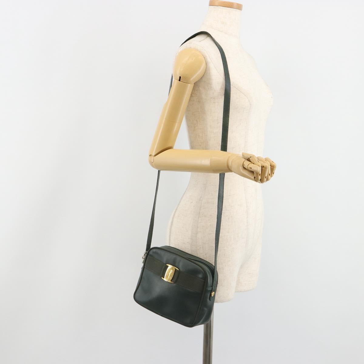 Salvatore Ferragamo Vala Shoulder Bag Leather Khaki Gold Auth BA13475