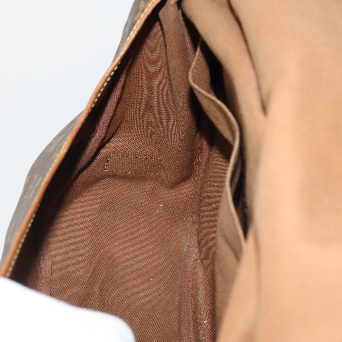 LOUIS VUITTON Monogram Saumur 35 Shoulder Bag M42254 LV Auth BA13483