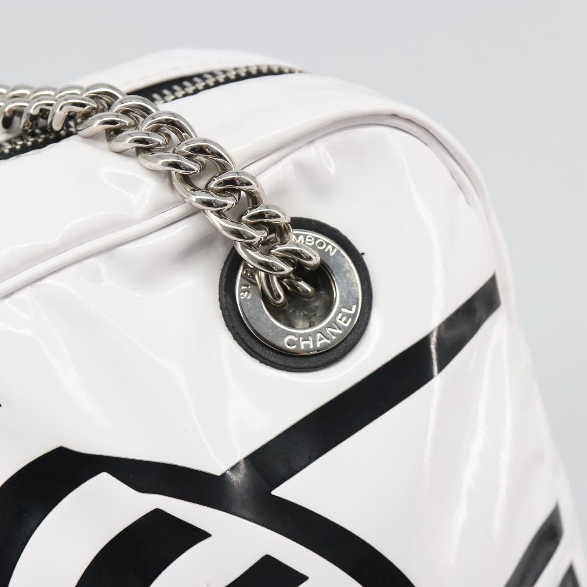 CHANEL La Pausa Chain Bag Patent leather White Silver CC Auth BA13516SAM