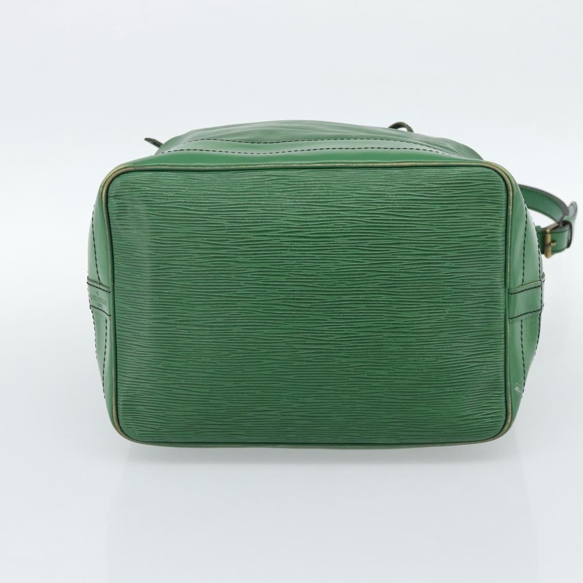 LOUIS VUITTON Epi Noe Shoulder Bag Green M44004 LV Auth BA13556