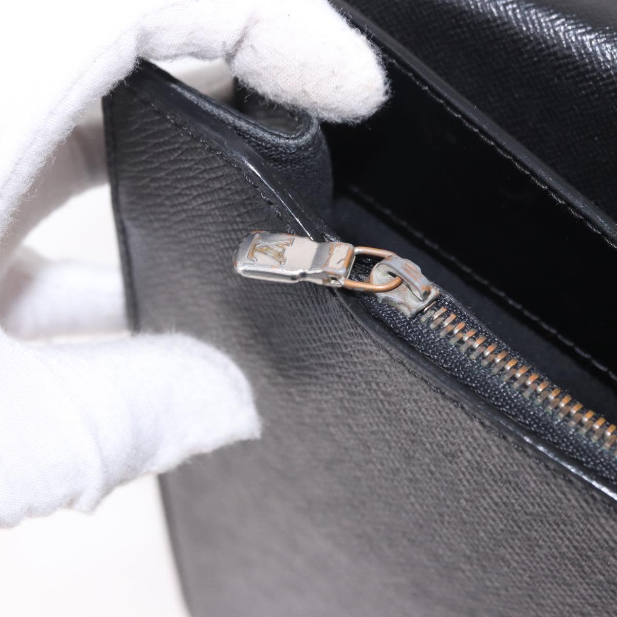 LOUIS VUITTON Taiga Robusto 2 Hand Bag Ardoise M32752 LV Auth BA13559