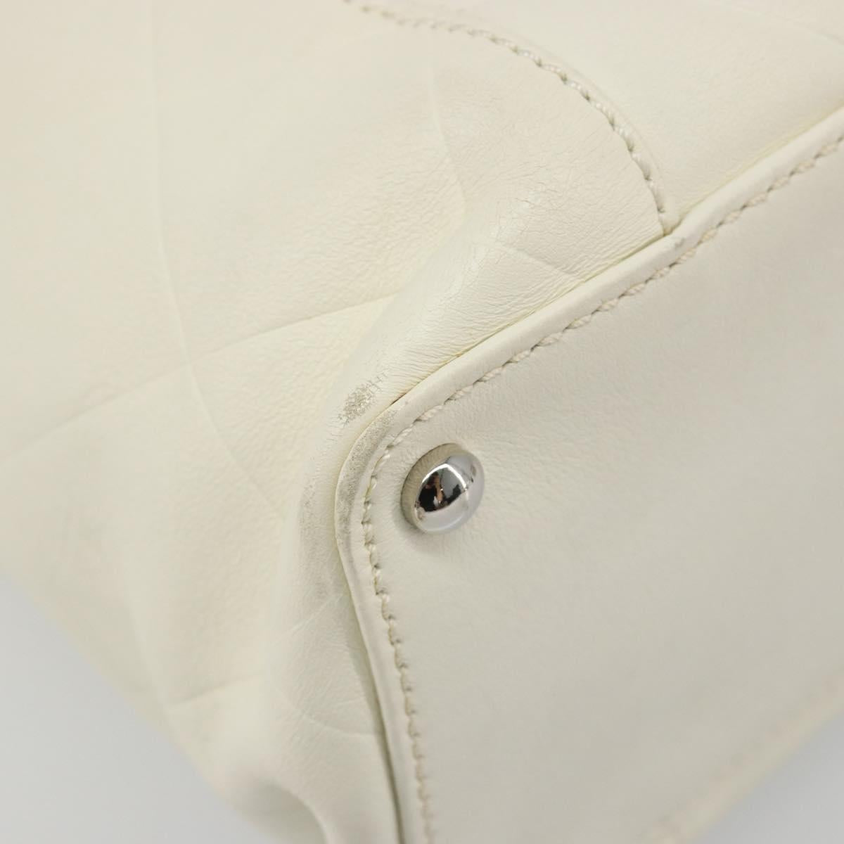 CHANEL V Stitch Hand Bag Lamb Skin White Silver CC Auth BA13606V