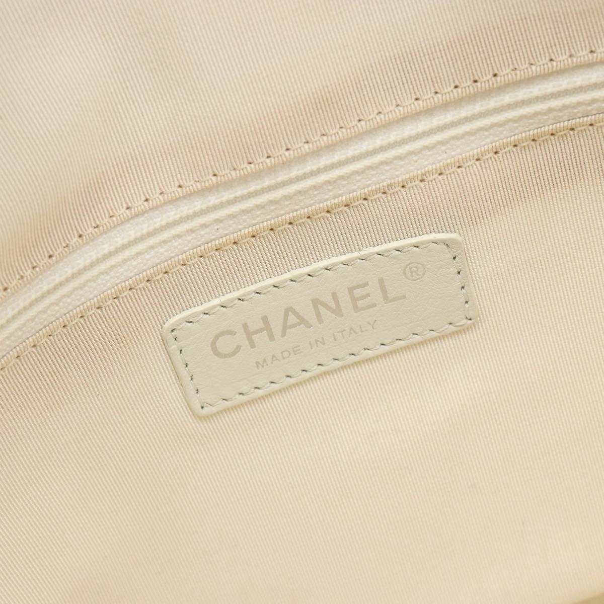 CHANEL V Stitch Hand Bag Lamb Skin White Silver CC Auth BA13606V