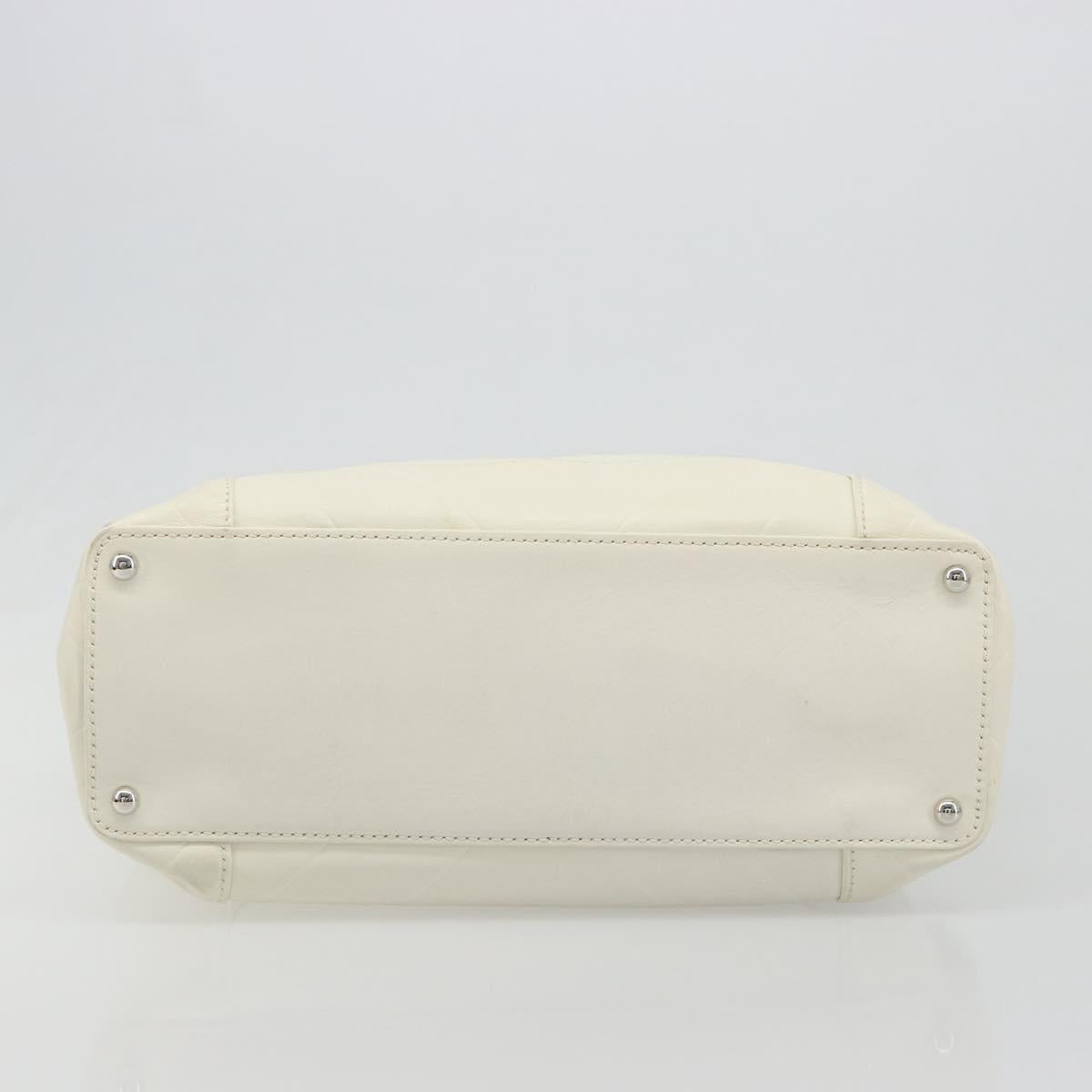 CHANEL V Stitch Hand Bag Lamb Skin White Silver CC Auth BA13606V