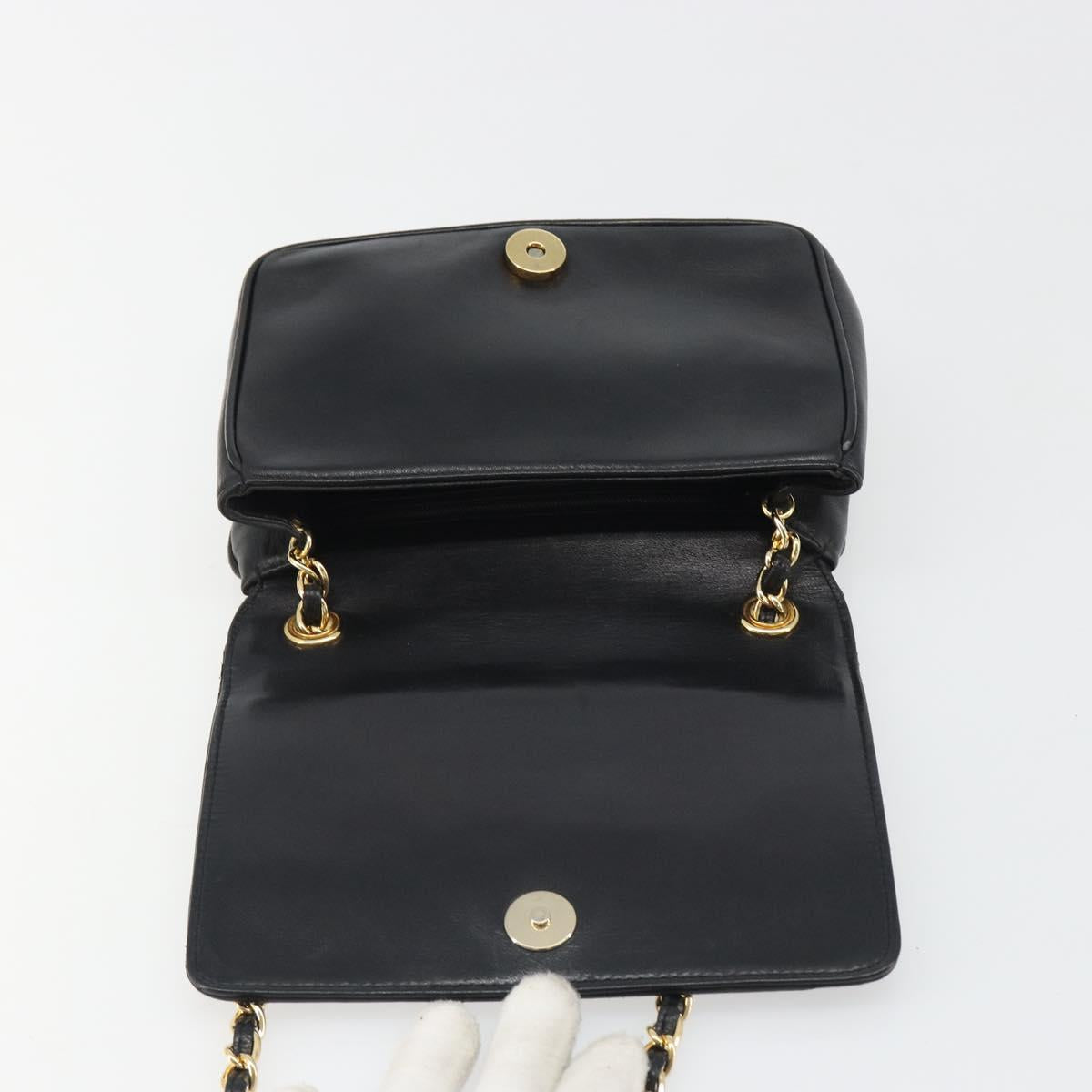 CHANEL Matelasse Chain Shoulder Bag Lamb Skin Gold Black CC Auth BA13617A
