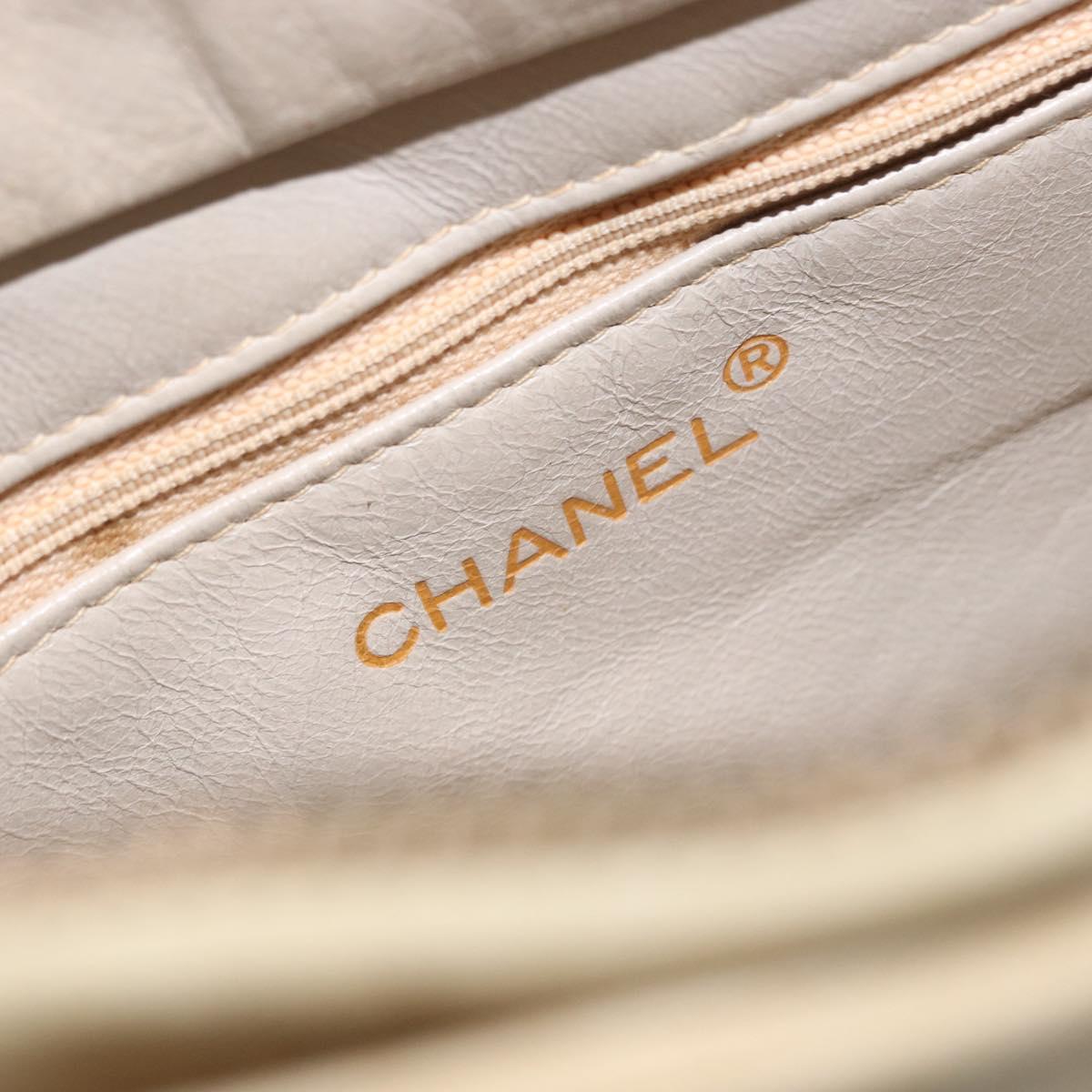CHANEL Matelasse Shoulder Bag Lamb Skin White Gold CC Auth BA13767