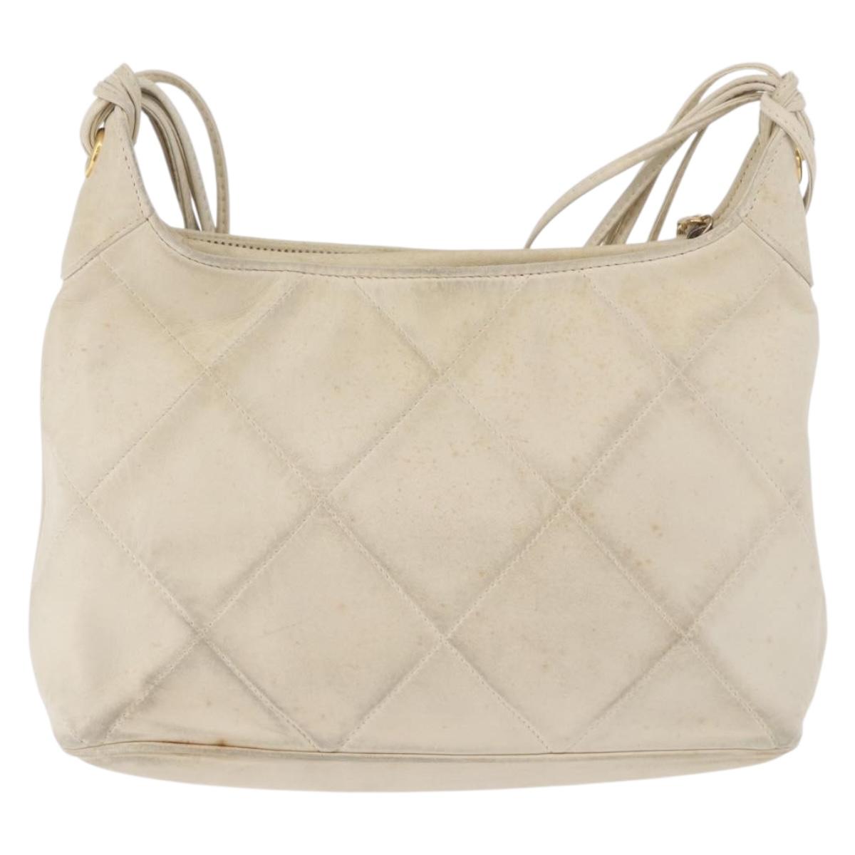CHANEL Matelasse Shoulder Bag Lamb Skin White Gold CC Auth BA13767