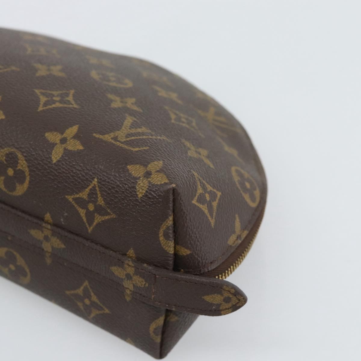 LOUIS VUITTON Monogram Trousse Demi Ronde Cosmetic Pouch M47520 LV Auth BA13889