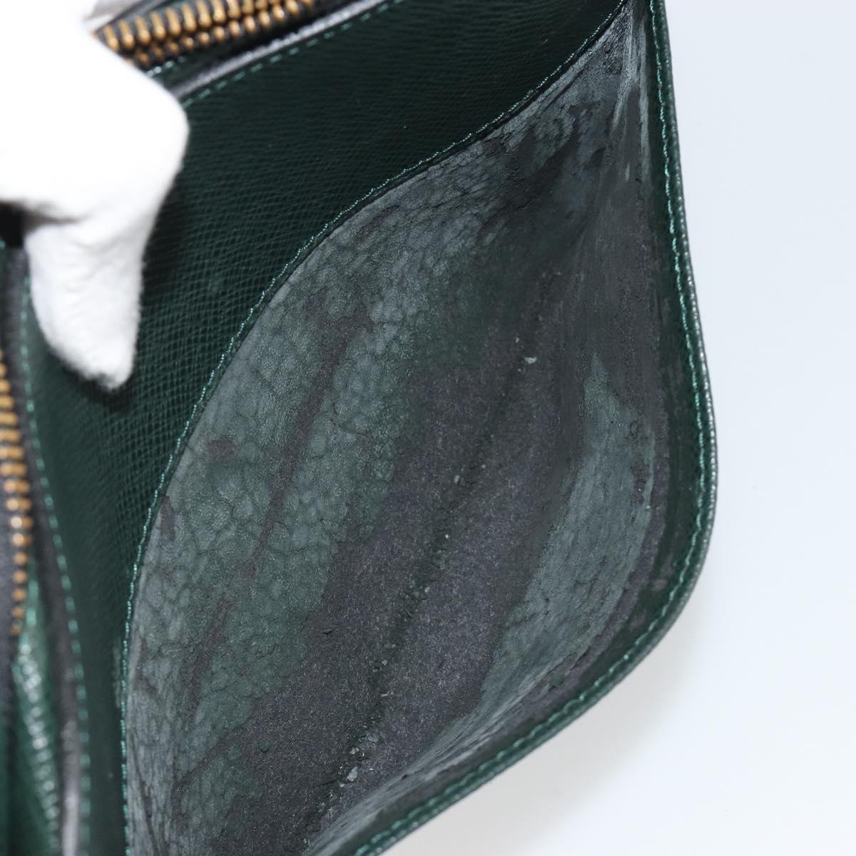 LOUIS VUITTON Taiga Baikal Clutch Bag Epicea M30184 LV Auth BA13916