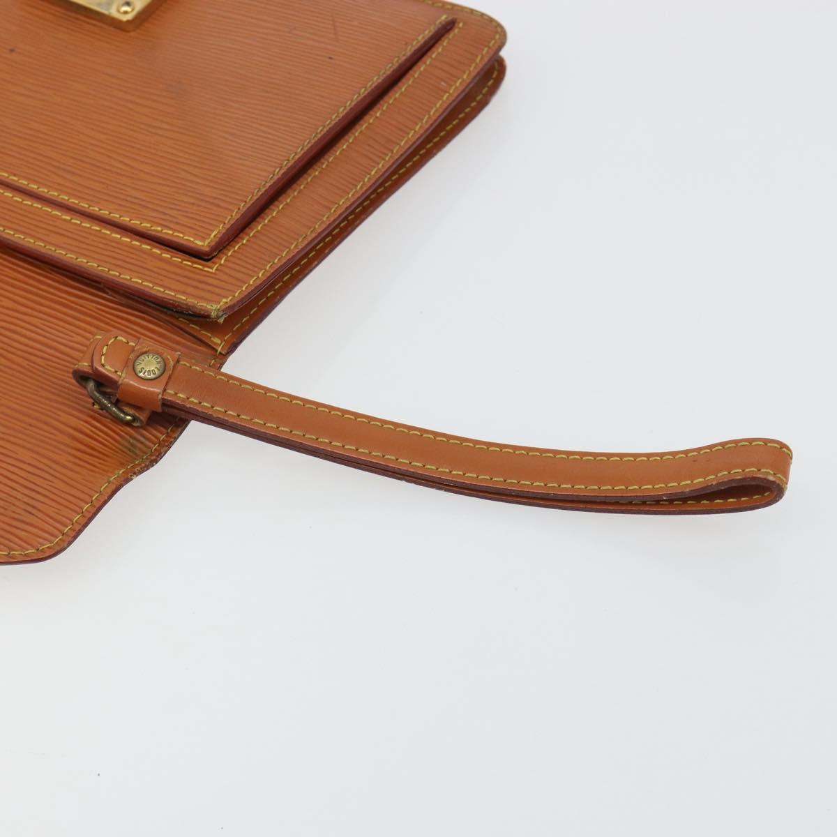 LOUIS VUITTON Epi Sellier Dragonne Clutch Bag Zipang Gold M52618 LV Auth BA13919