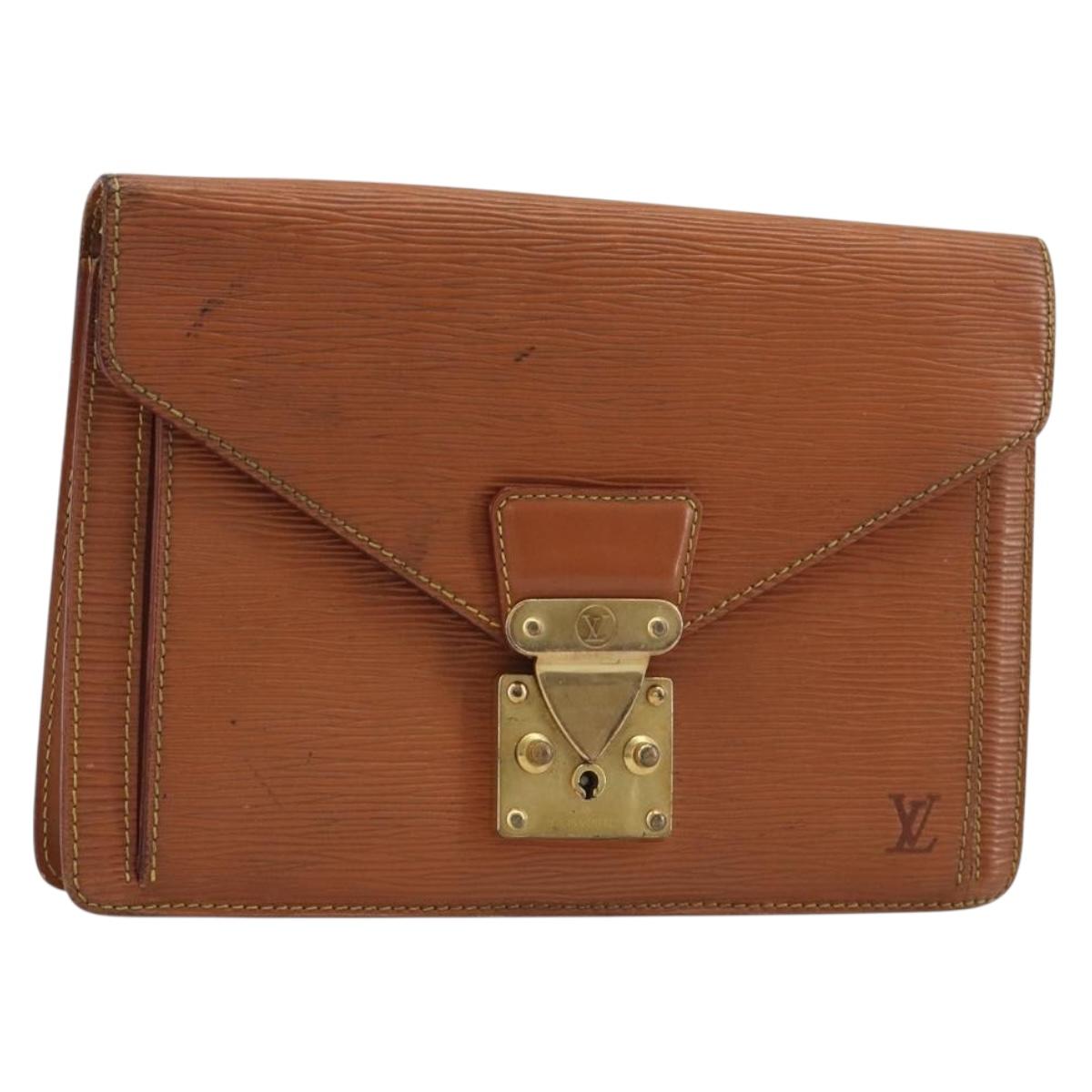 LOUIS VUITTON Epi Sellier Dragonne Clutch Bag Zipang Gold M52618 LV Auth BA13919