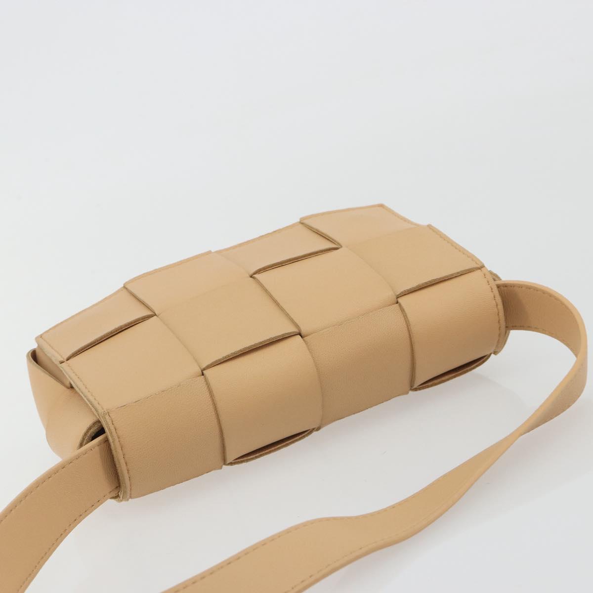 BOTTEGA VENETA MAXI INTRECCIATO Cassette Shoulder Bag Beige Auth BA13923V