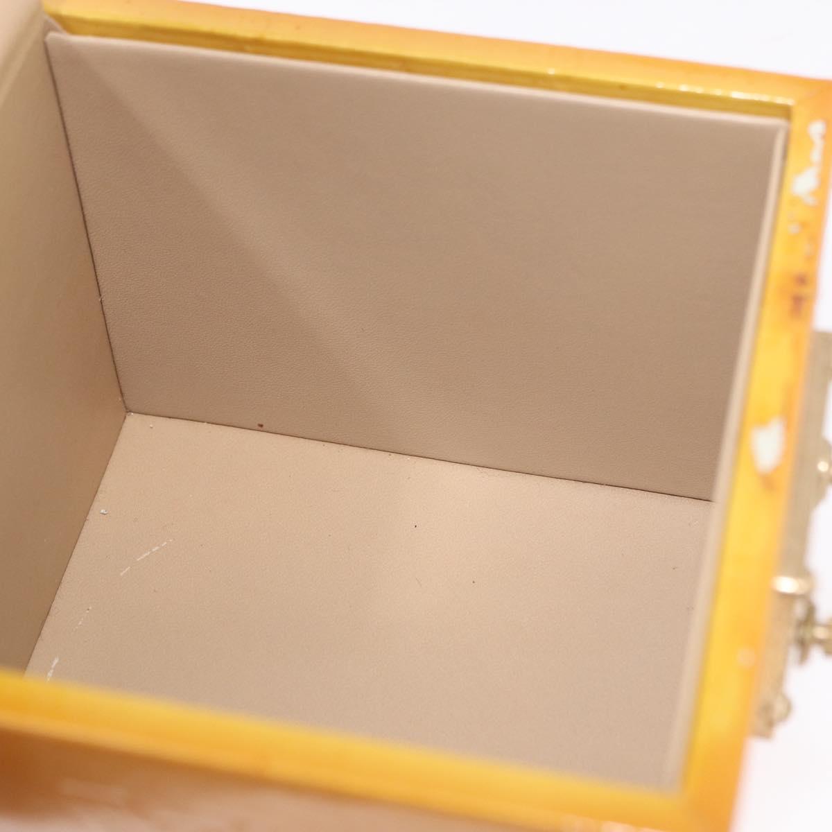 LOUIS VUITTON Vernis Bleecker Cosmetic Pouch Beige M91002 LV Auth BA13925