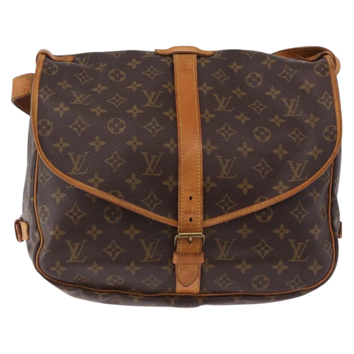 LOUIS VUITTON Monogram Saumur 35 Shoulder Bag M42254 LV Auth BA13944