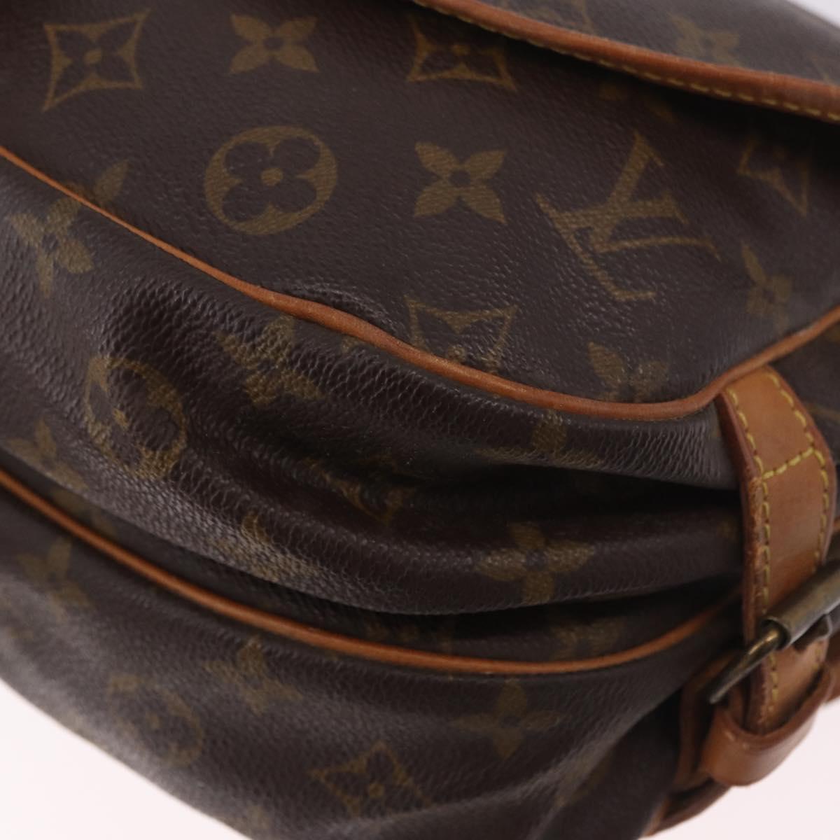 LOUIS VUITTON Monogram Saumur 30 Shoulder Bag M42256 LV Auth BA13945