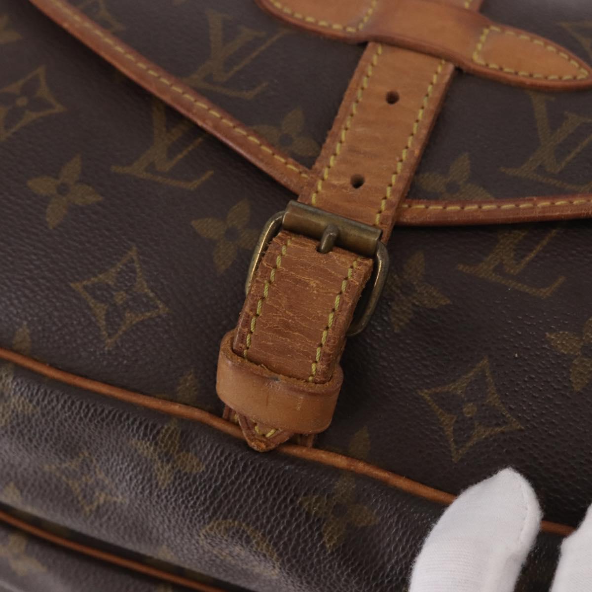 LOUIS VUITTON Monogram Saumur 30 Shoulder Bag M42256 LV Auth BA13945