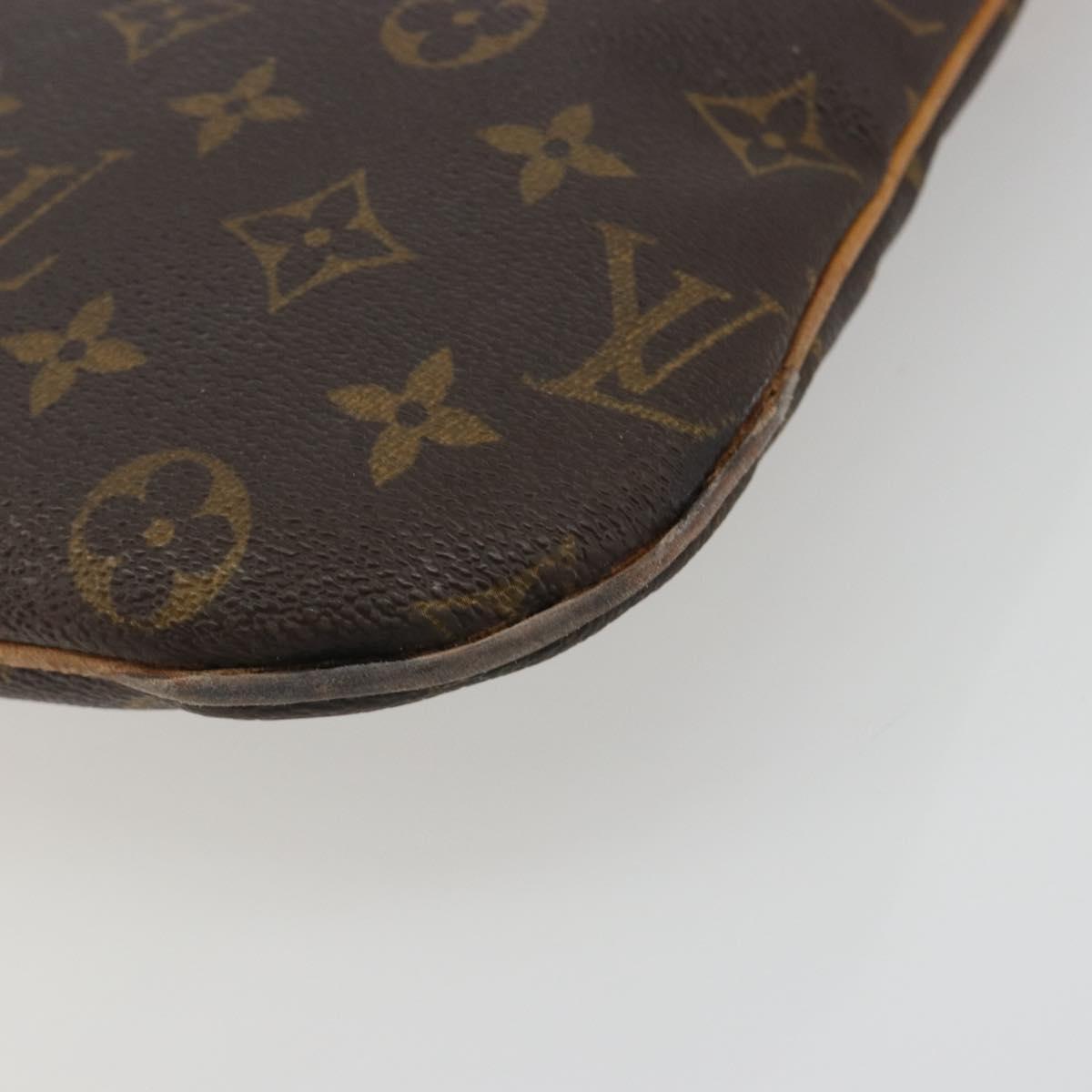 LOUIS VUITTON Monogram Pochette Bosphore Shoulder Bag M40044 LV Auth BA13978