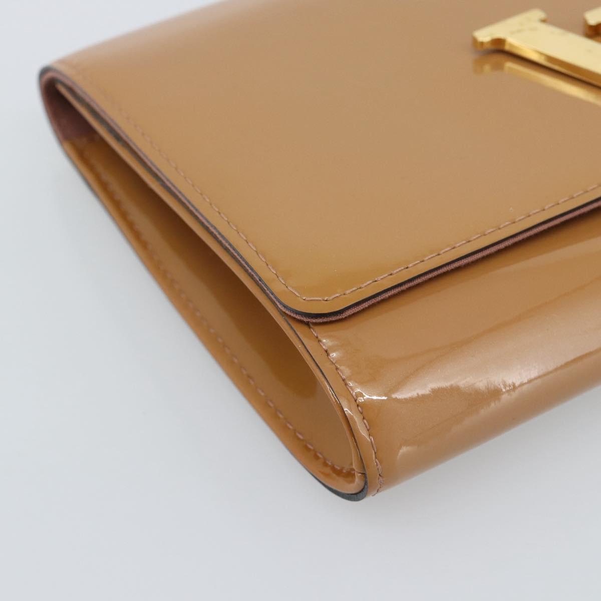 LOUIS VUITTON Vernis Pochette Louise EW Patent Beige M90198 LV Auth BA13996A