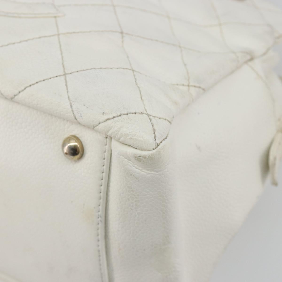 CHANEL Matelasse Chain Shoulder Bag Caviar Skin White Gold CC Auth BA13999