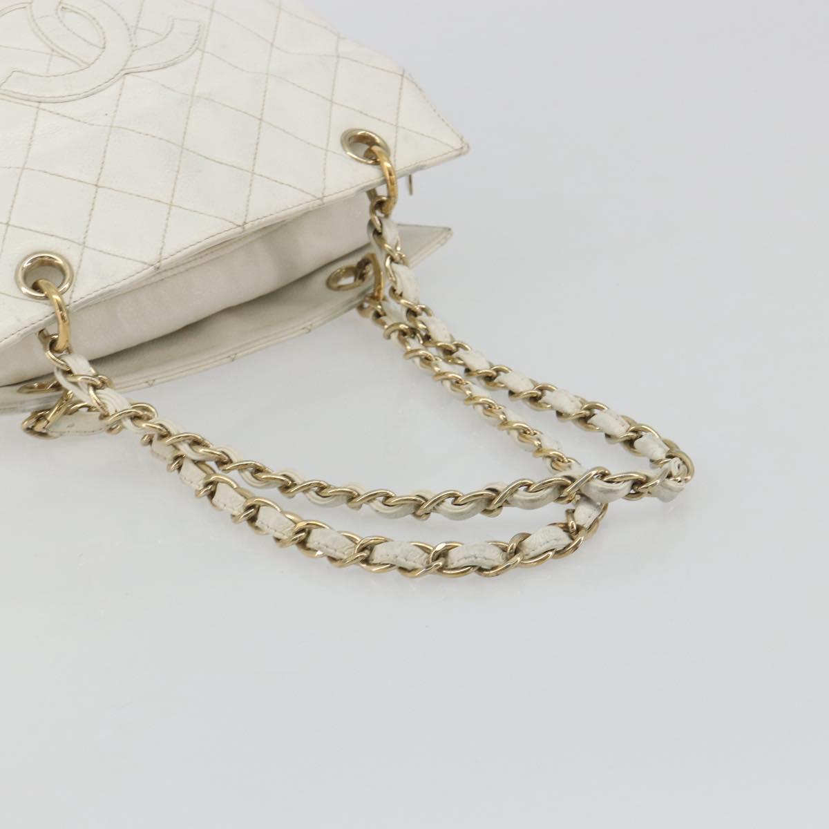 CHANEL Matelasse Chain Shoulder Bag Caviar Skin White Gold CC Auth BA13999