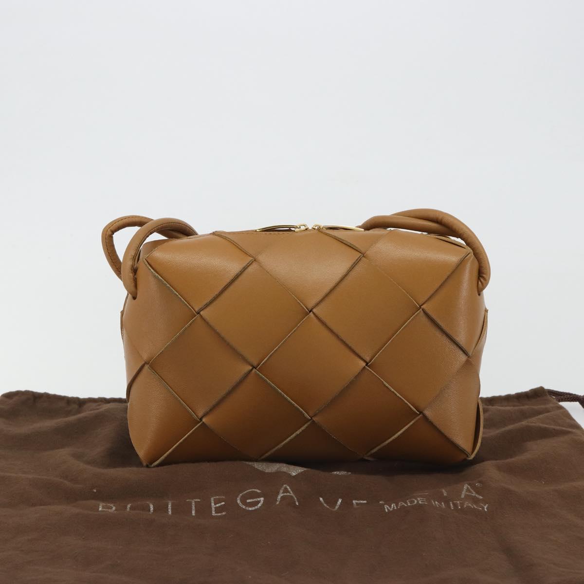 BOTTEGA VENETA MAXI INTRECCIATO Cassette Shoulder Bag Brown Gold Auth BA14005V