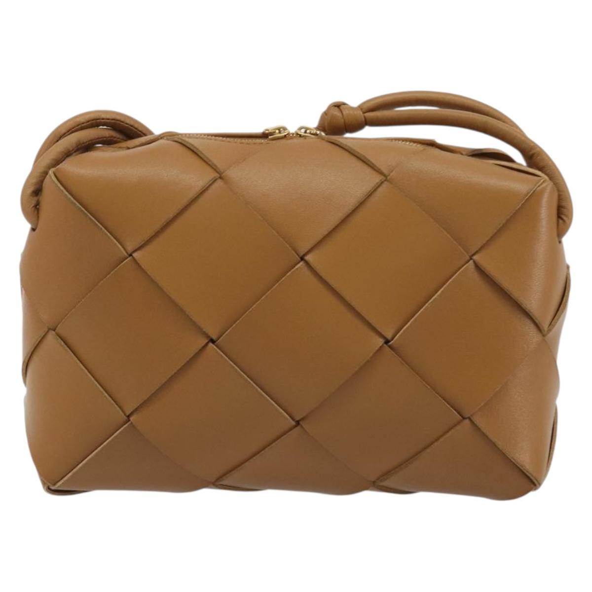 BOTTEGA VENETA MAXI INTRECCIATO Cassette Shoulder Bag Brown Gold Auth BA14005V