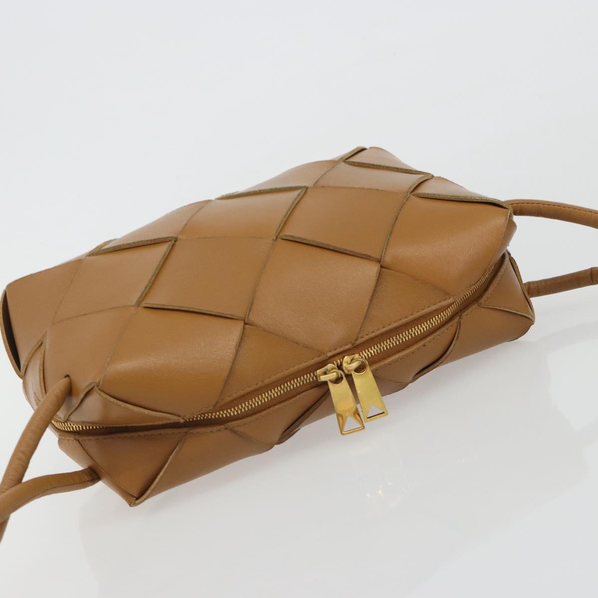 BOTTEGA VENETA MAXI INTRECCIATO Cassette Shoulder Bag Brown Gold Auth BA14005V