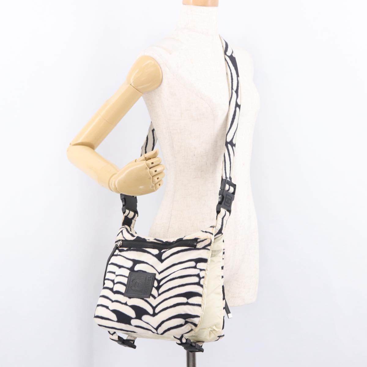 CHANEL Chanel Sports Shoulder Bag Reversible White Zebra CC Auth BA14015