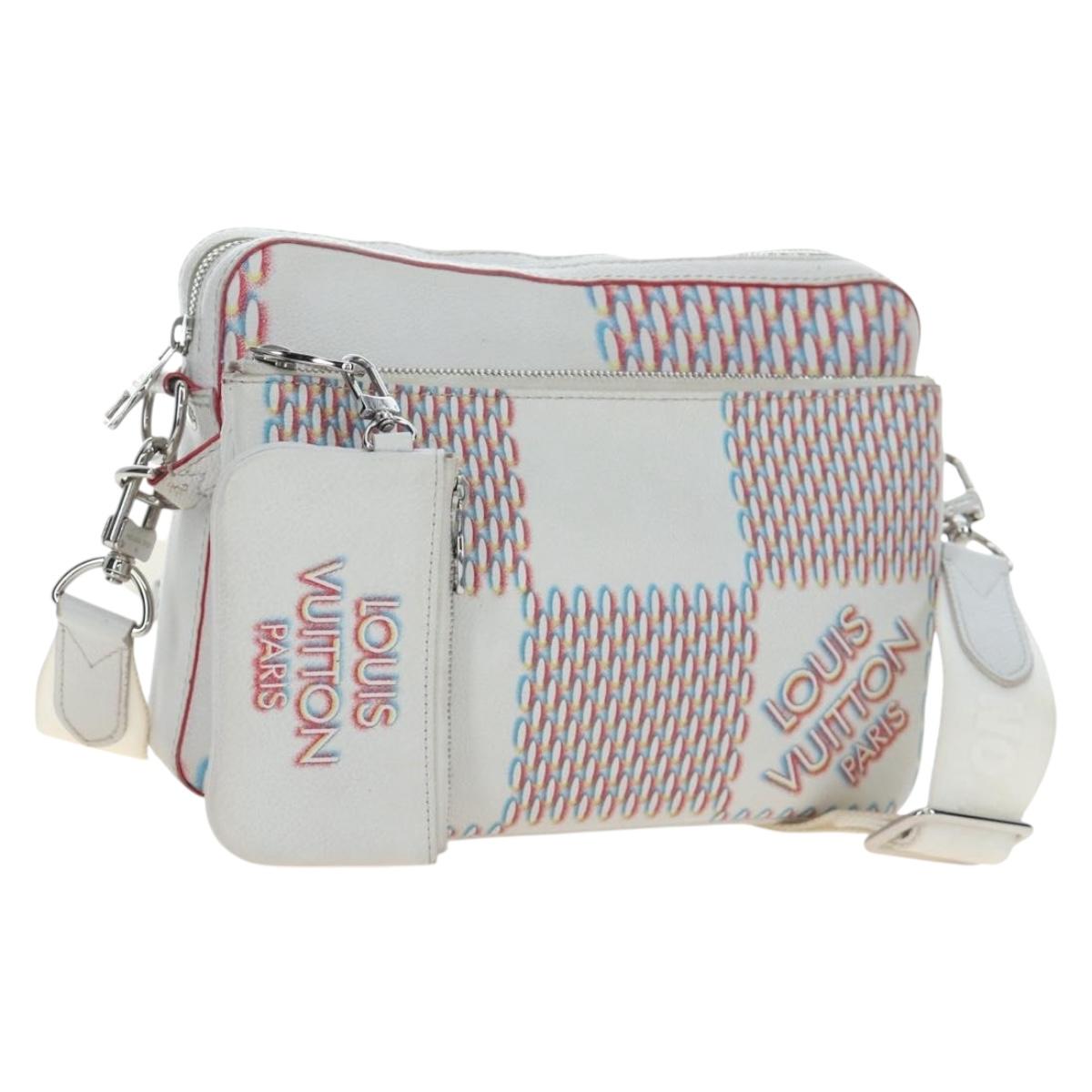 LOUIS VUITTON Damier Giant Spray Trio Messenger Bag White M20665 Auth BA14102V