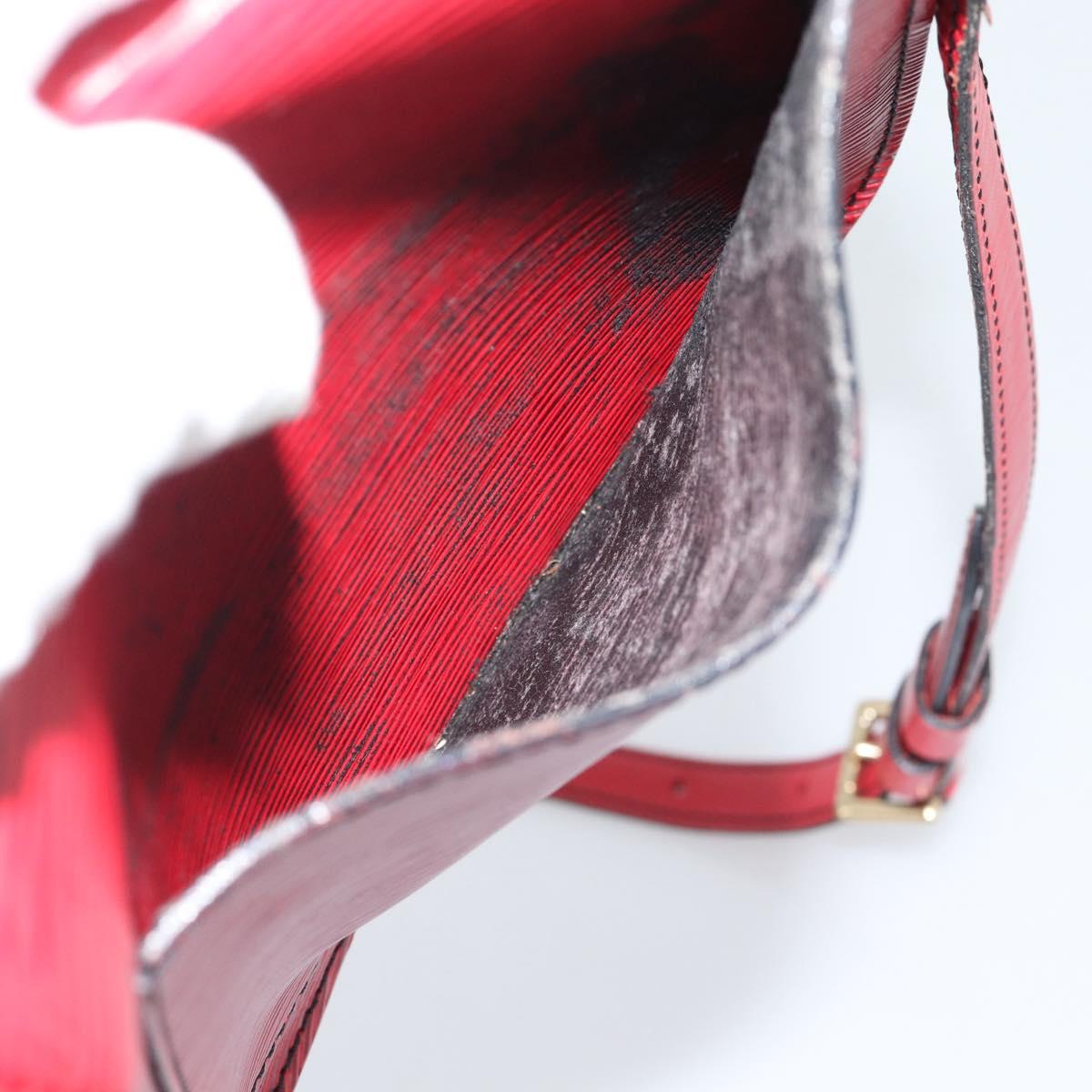 LOUIS VUITTON Epi Saint Cloud PM Shoulder Bag Red M52217 LV Auth BA14161