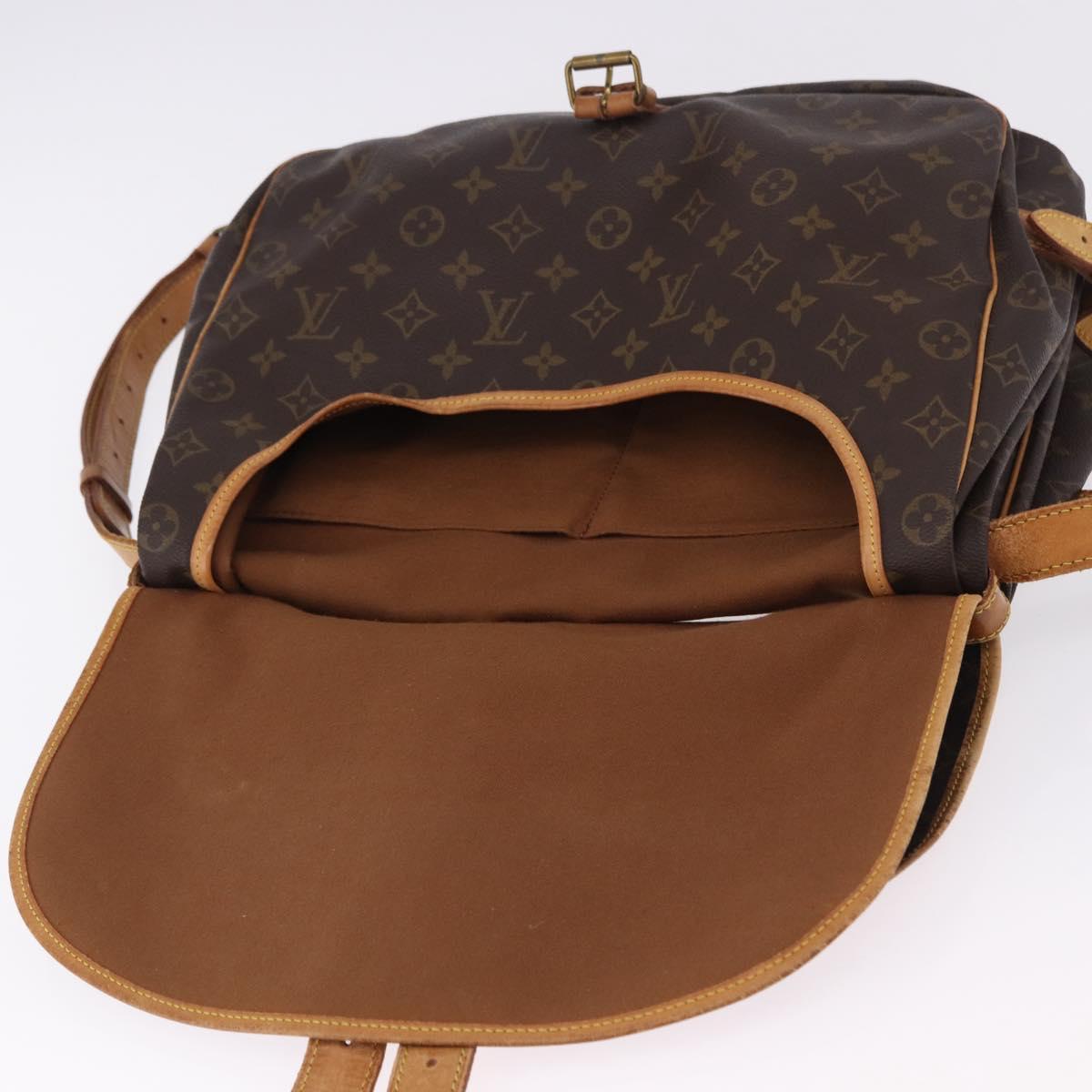 LOUIS VUITTON Monogram Saumur 35 Shoulder Bag M42254 LV Auth BA14173